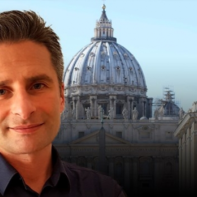 Gej svećenik koji je uzdrmao Vatikan za Index: Papa je samo maska iza koje se skriva crkvena mržnja